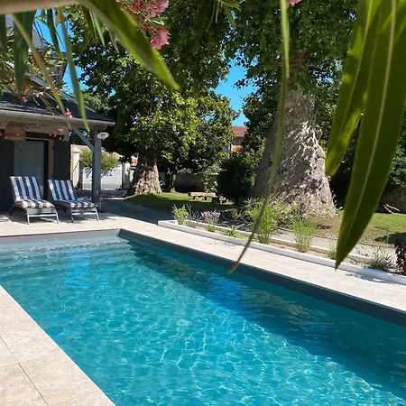 La Maison Des Vendangeurs Gte 2 * Lamarque